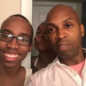 Meet your Posher, Kenneth